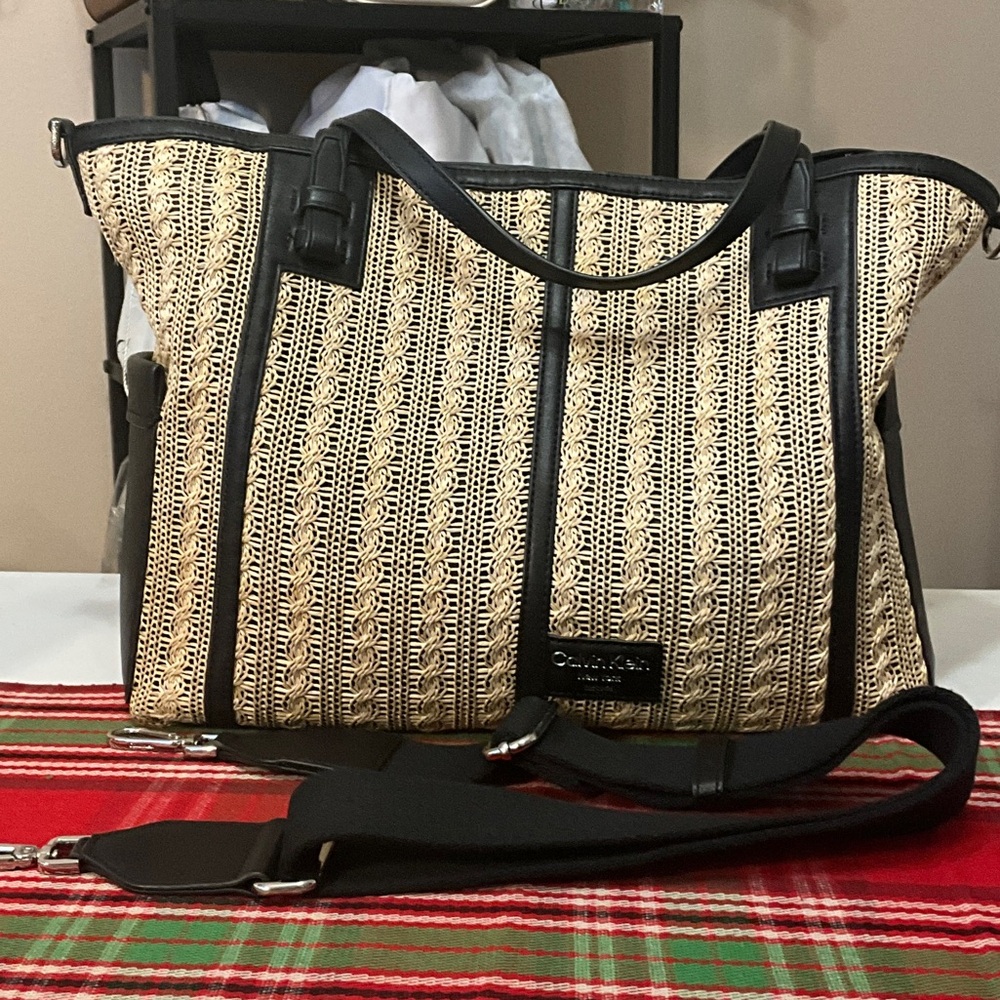 Calvin Klein Black Trim Woven Straw Tote - Picture 5 of 10